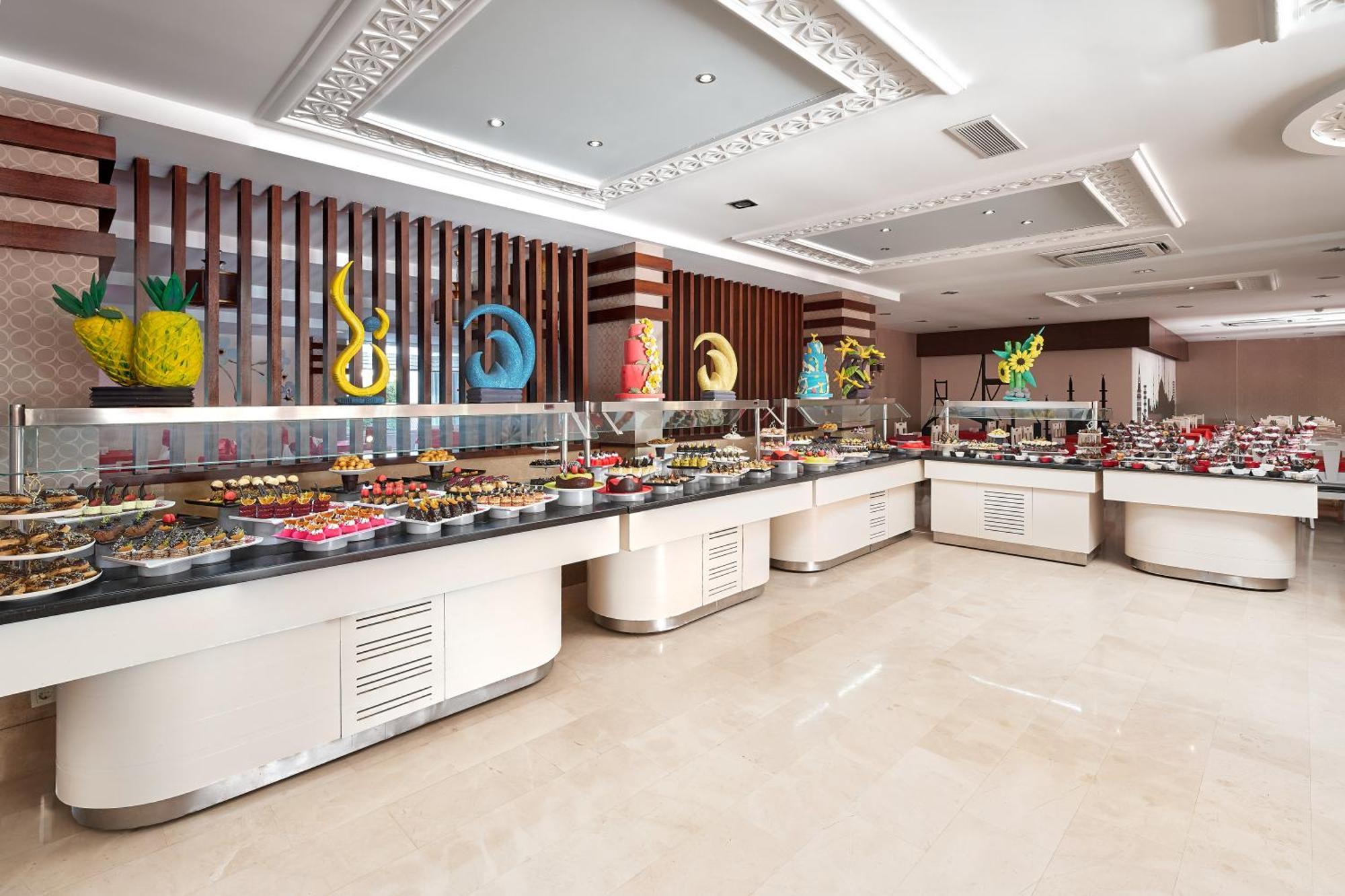 Seaden Corolla Hotel 4*