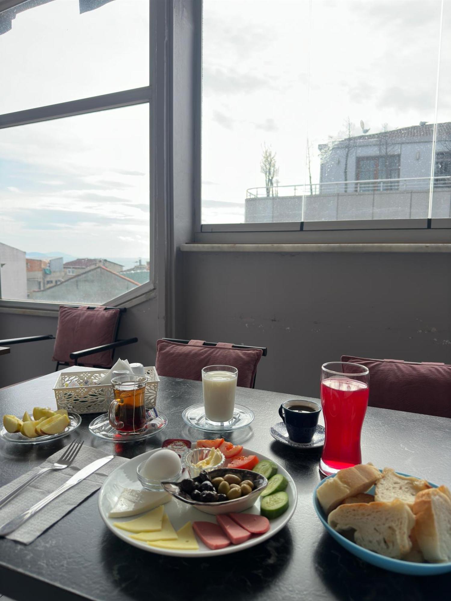 Hotel Mitra Downtown 3*
