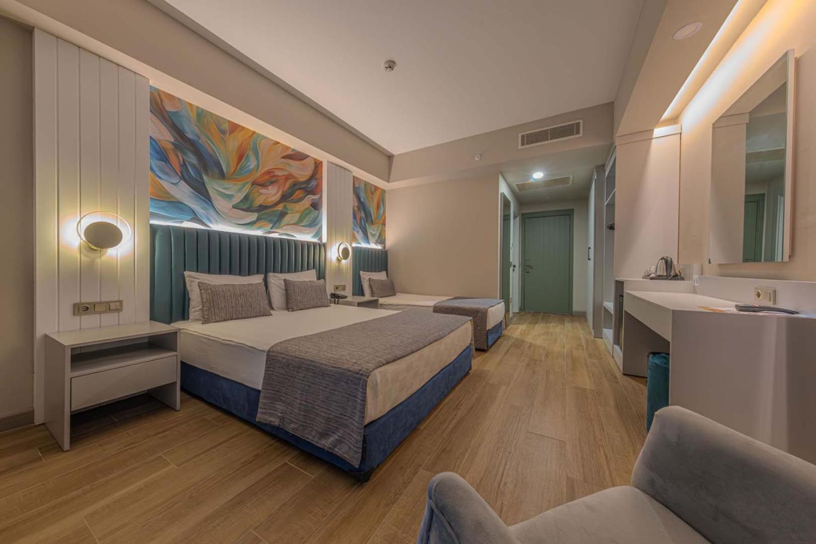Dream Fun World Hotel