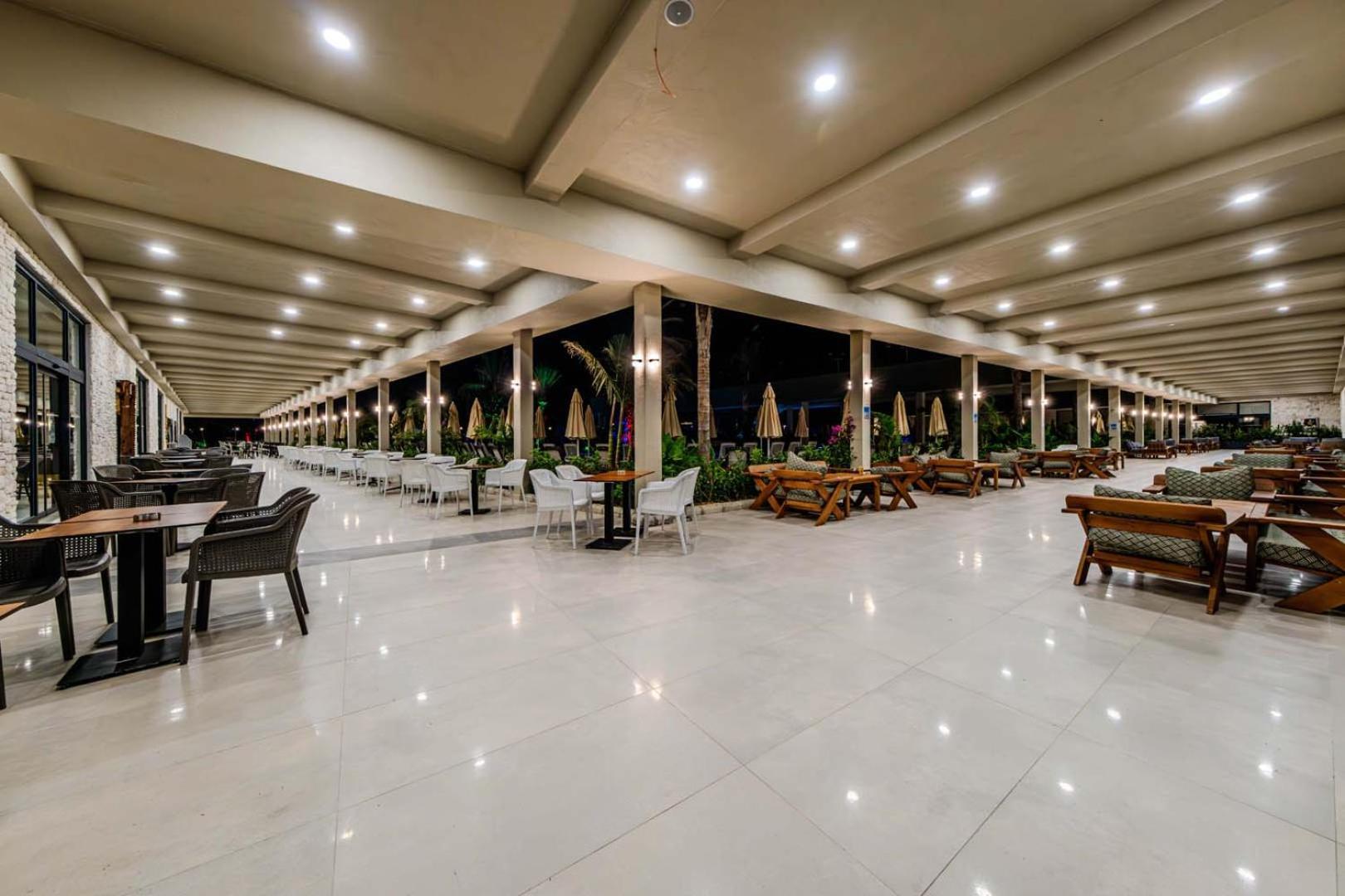 Dream Fun World Hotel 5*