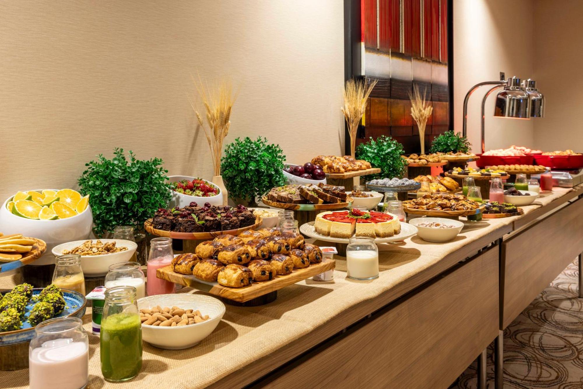 Ramada Plaza By Wyndham Tekstilkent Hotel Istanbul