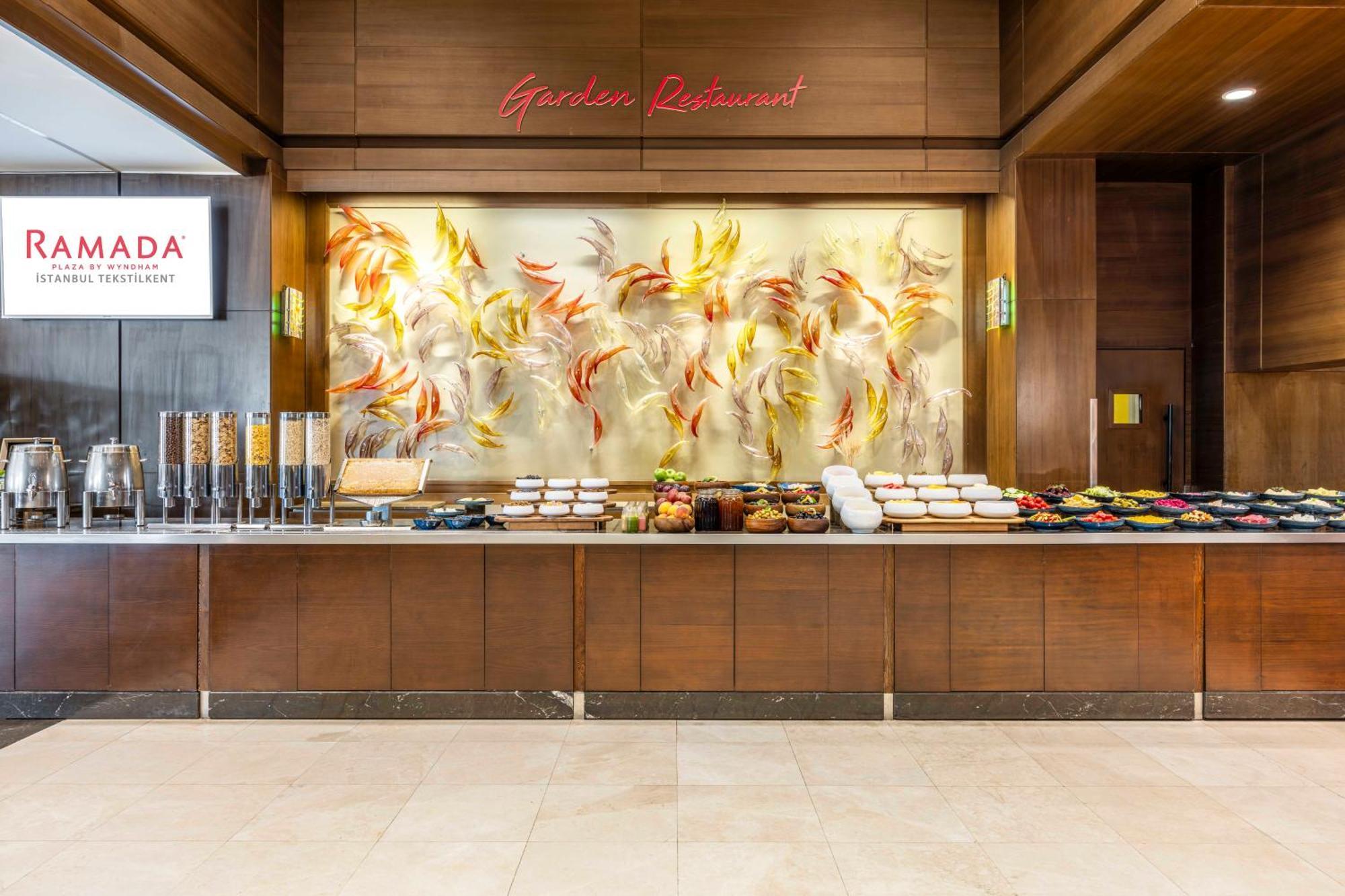 Ramada Plaza By Wyndham Tekstilkent Hotel 5*