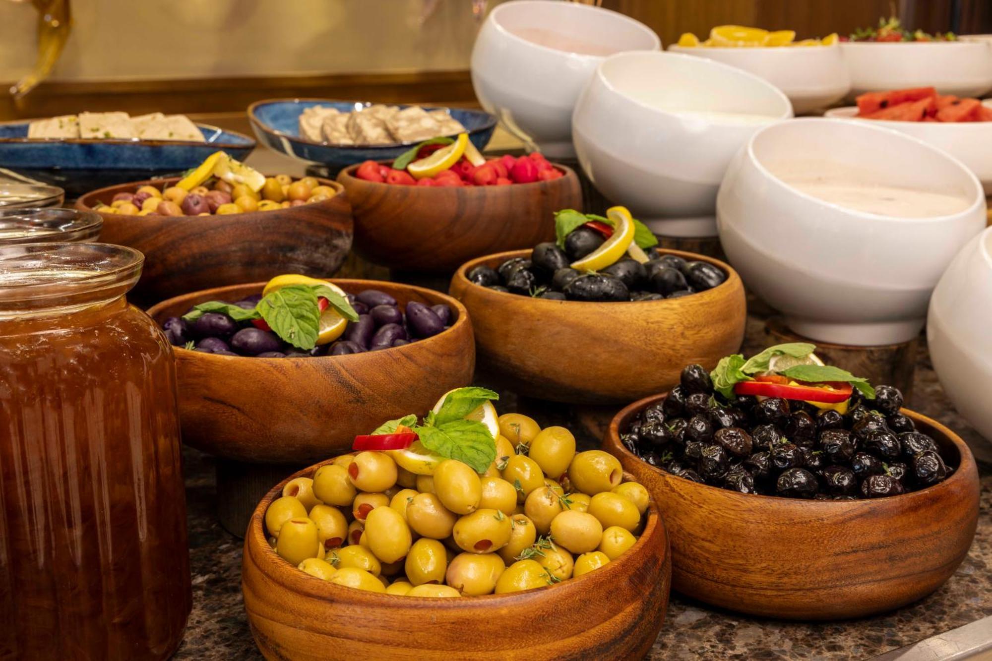 Ramada Plaza By Wyndham Tekstilkent 5* Istanbul