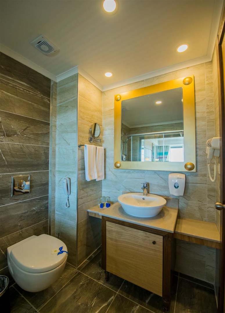 Hotel Dream World Aqua 5*