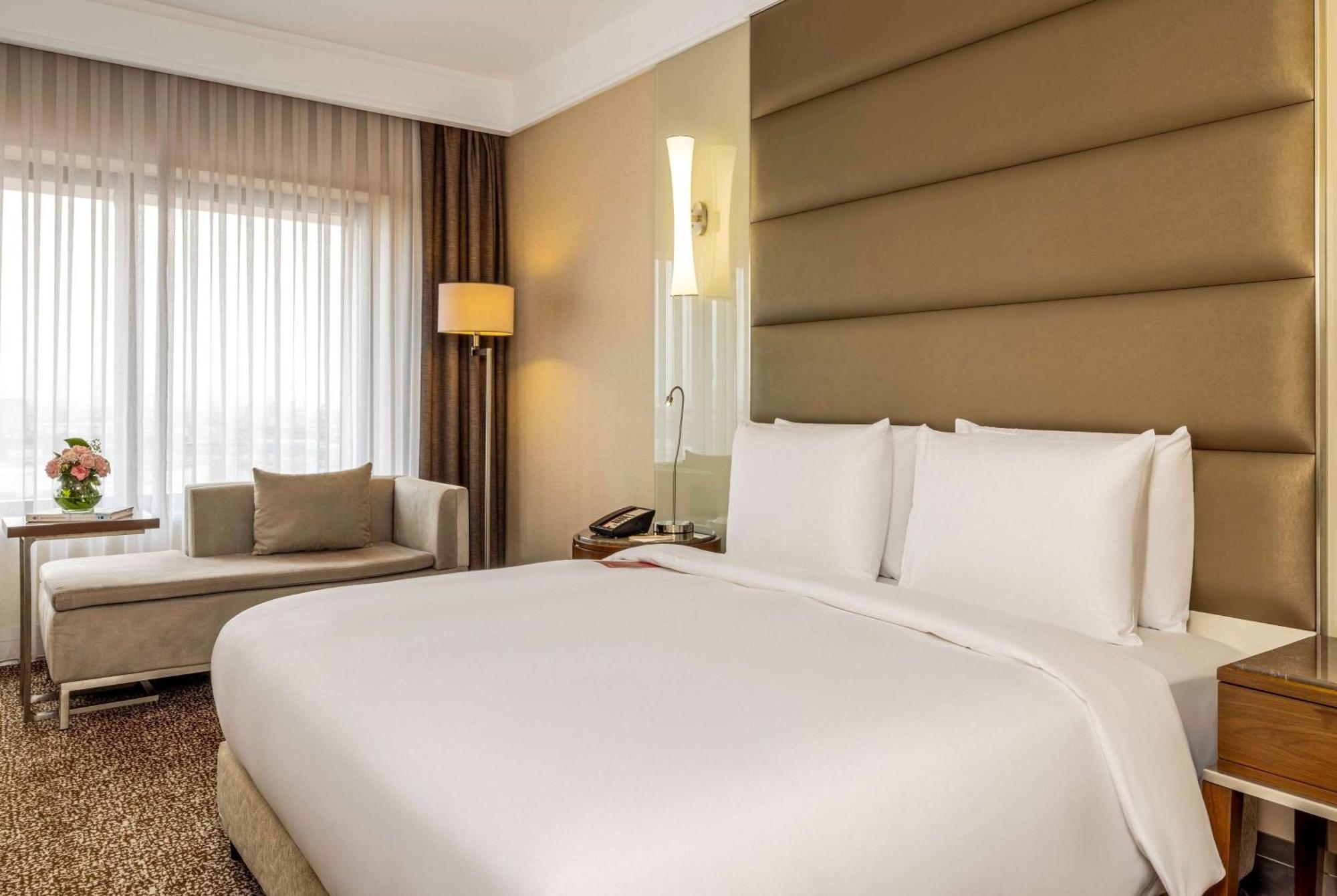 Ramada Plaza By Wyndham Tekstilkent 5*