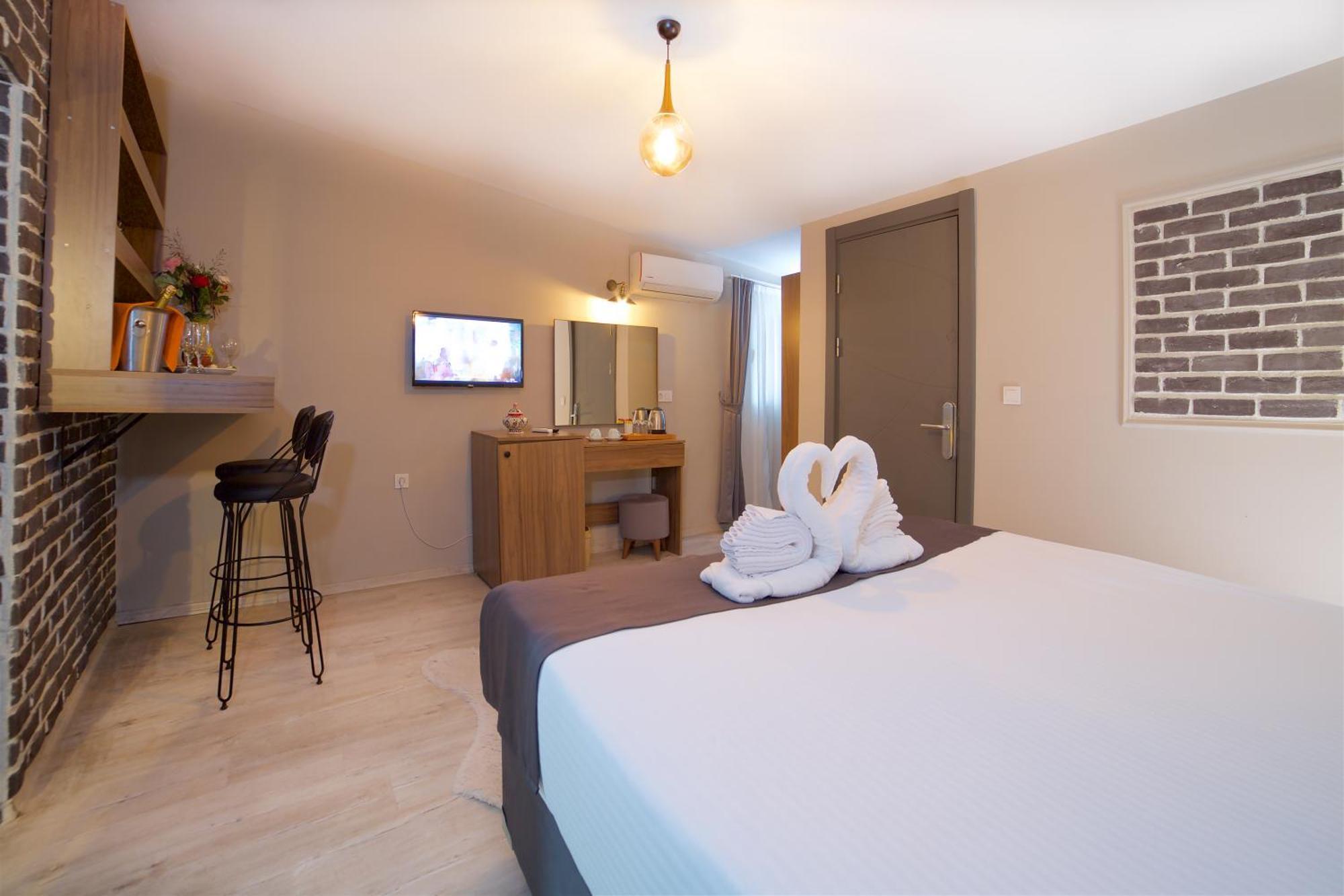 Hotel La Vida Old