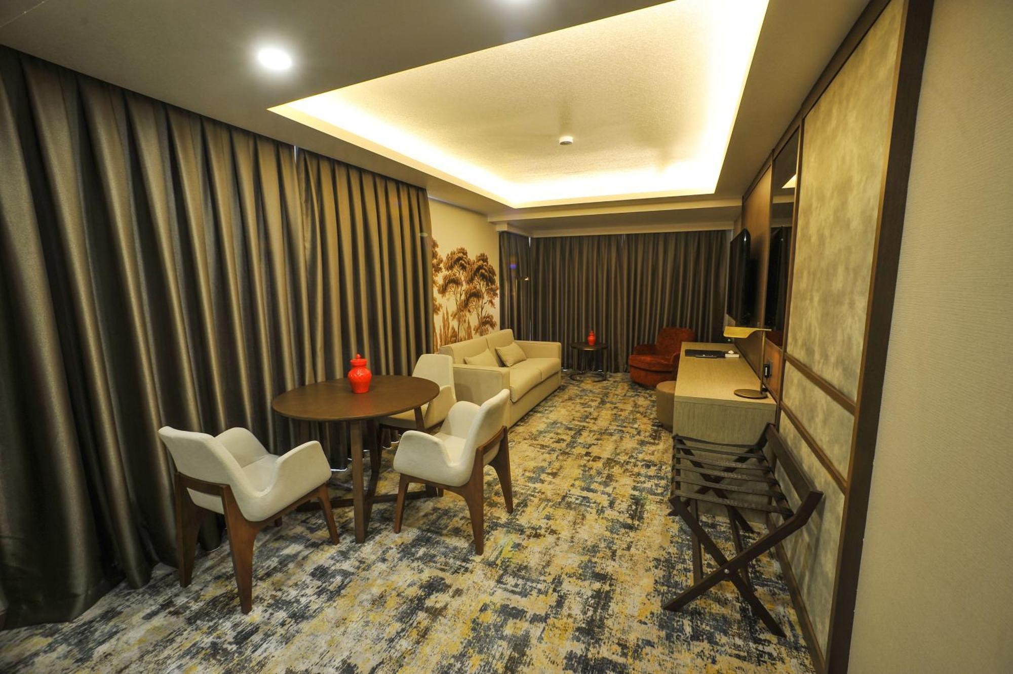 The Alpfine Hotel *