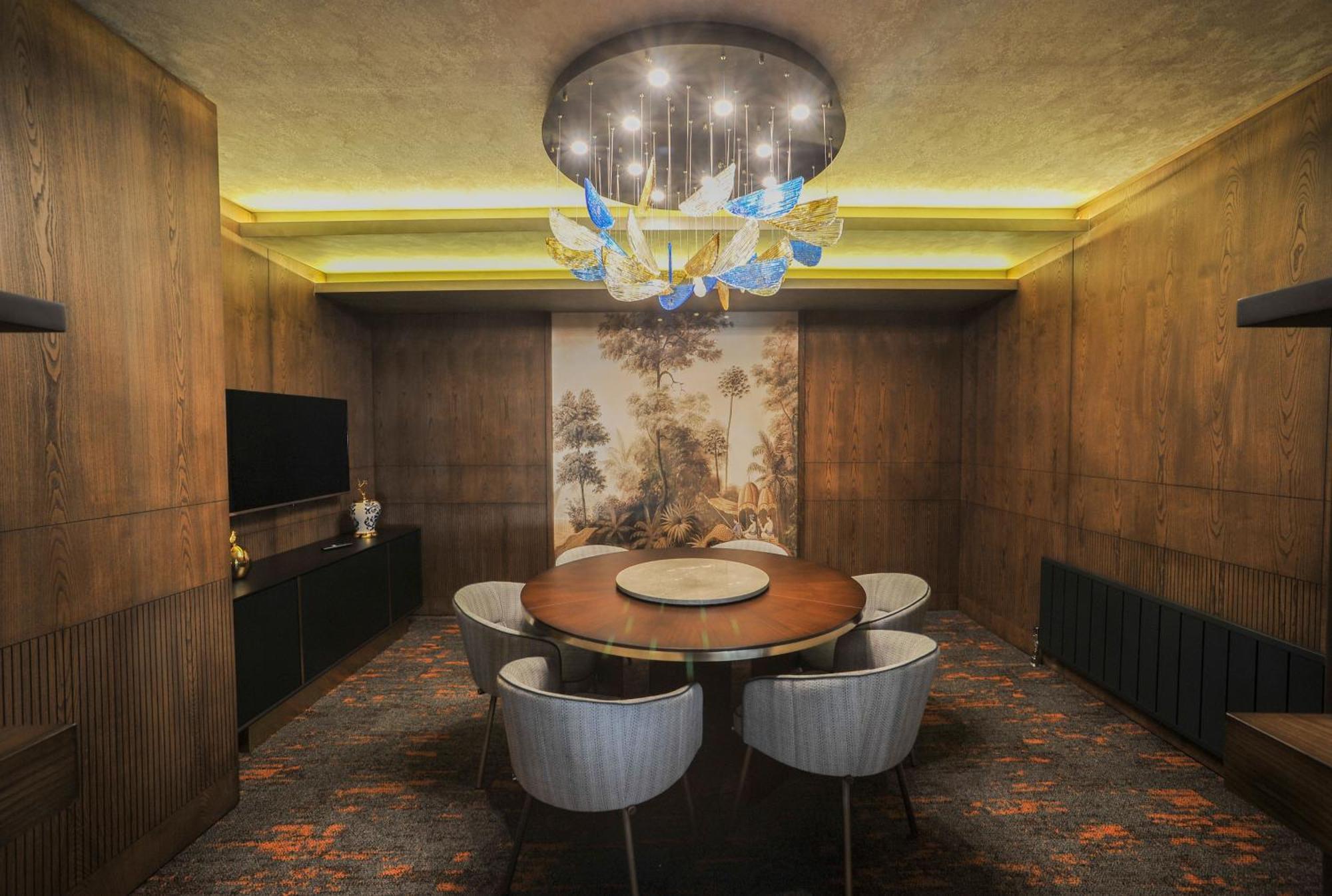 The Alpfine Hotel *