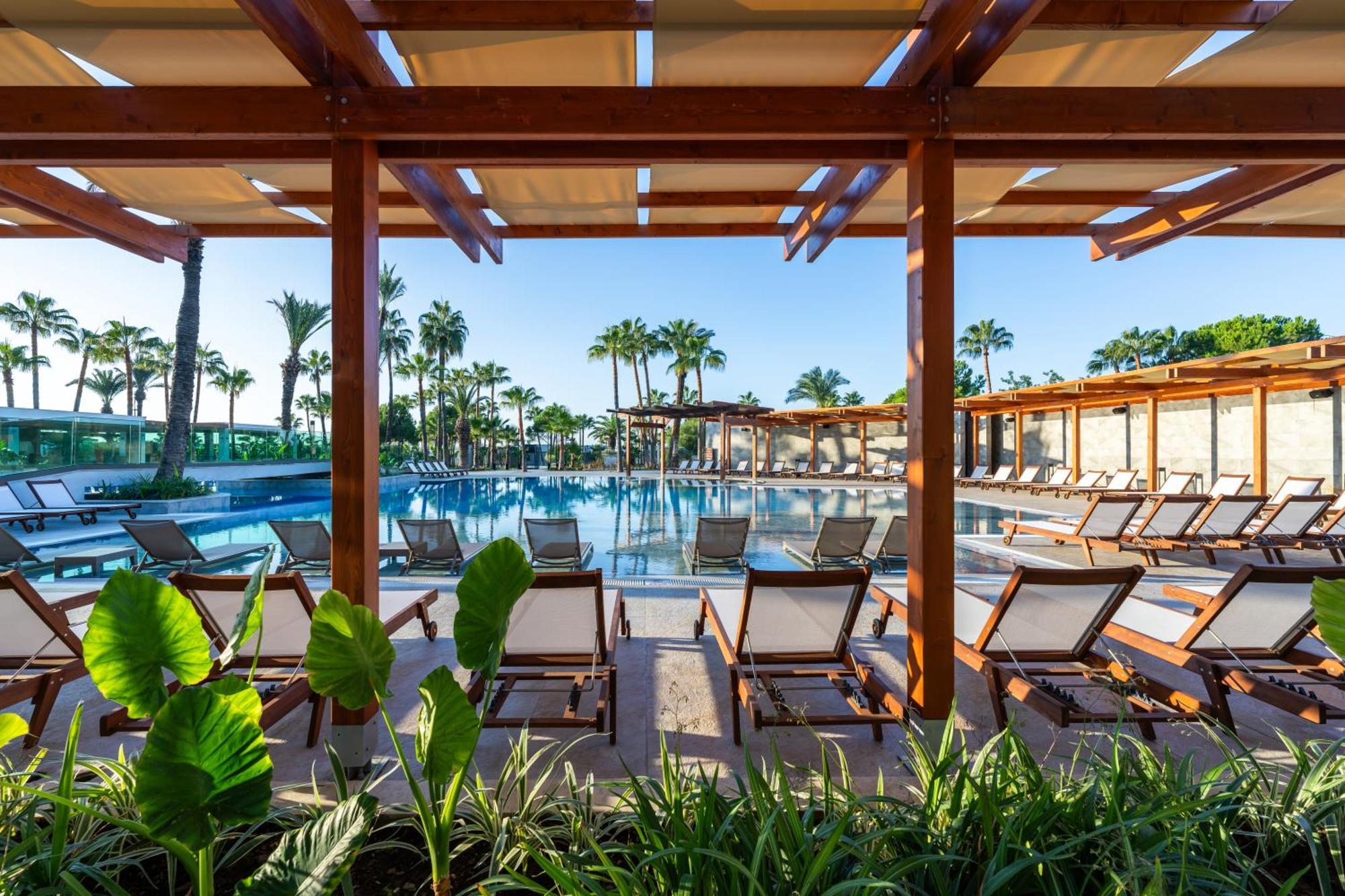 Sural Saray (adults Only)