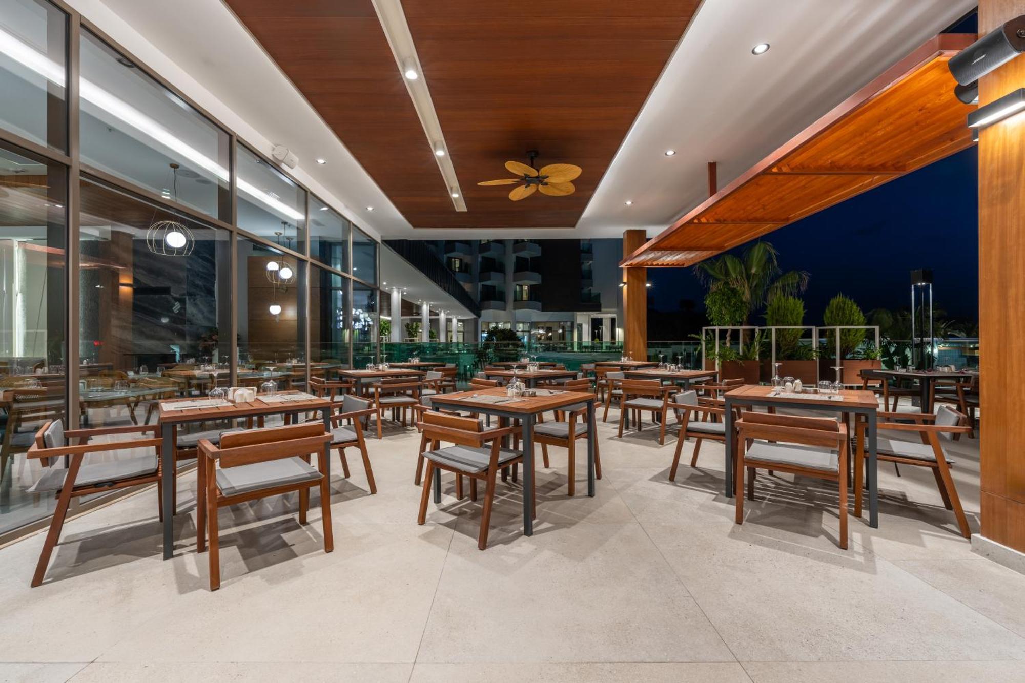 Sural Saray (adults Only)