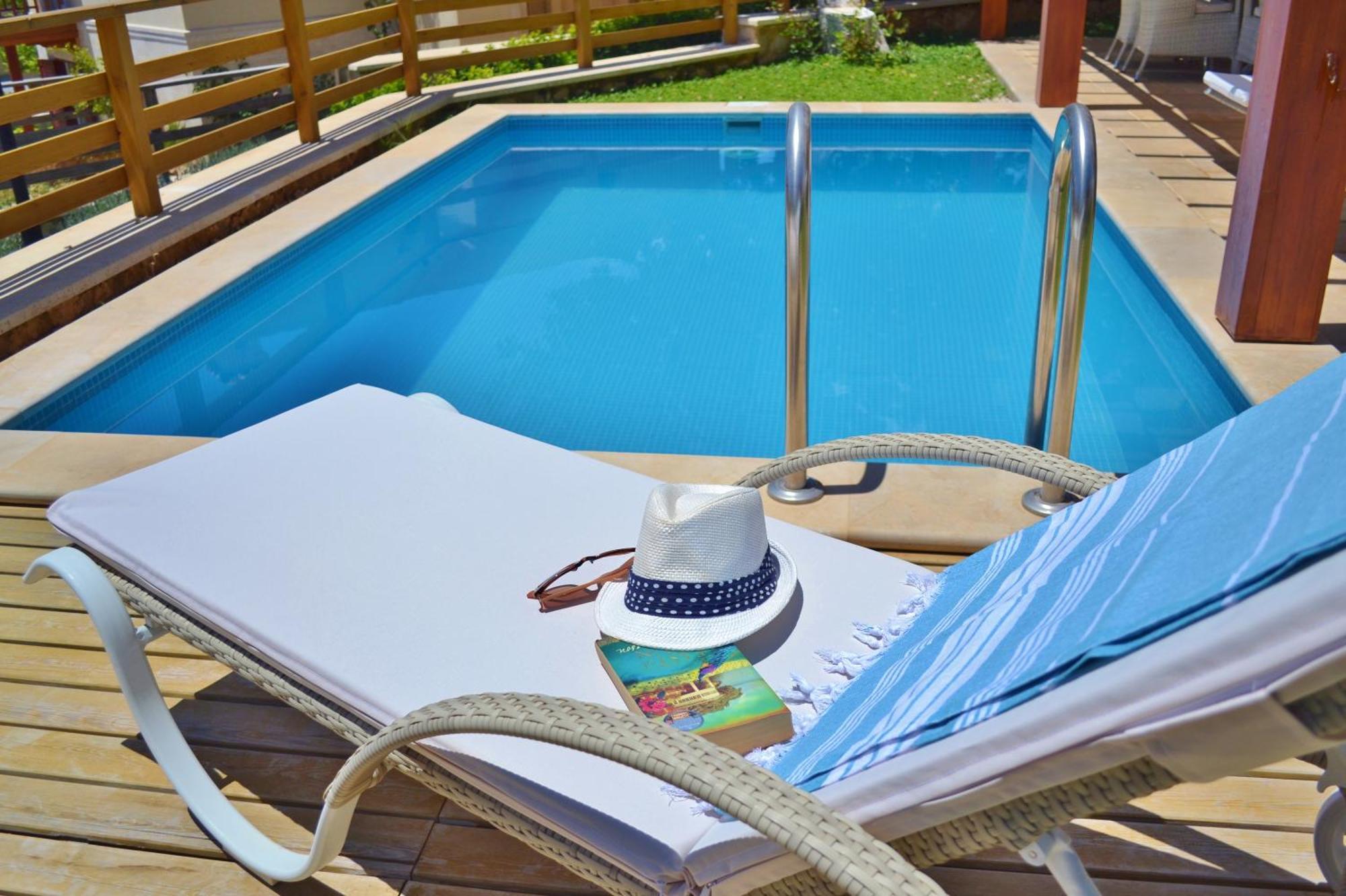 Zeytin Kalkan Villa *