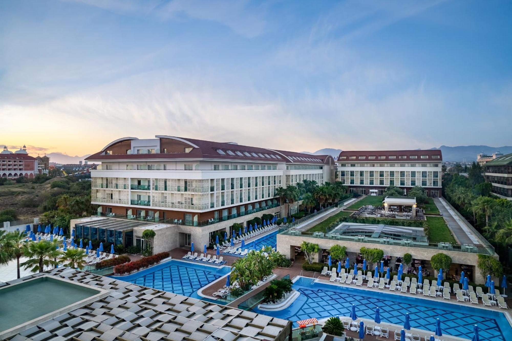 Sentido Trendy Verbena 5* Side
