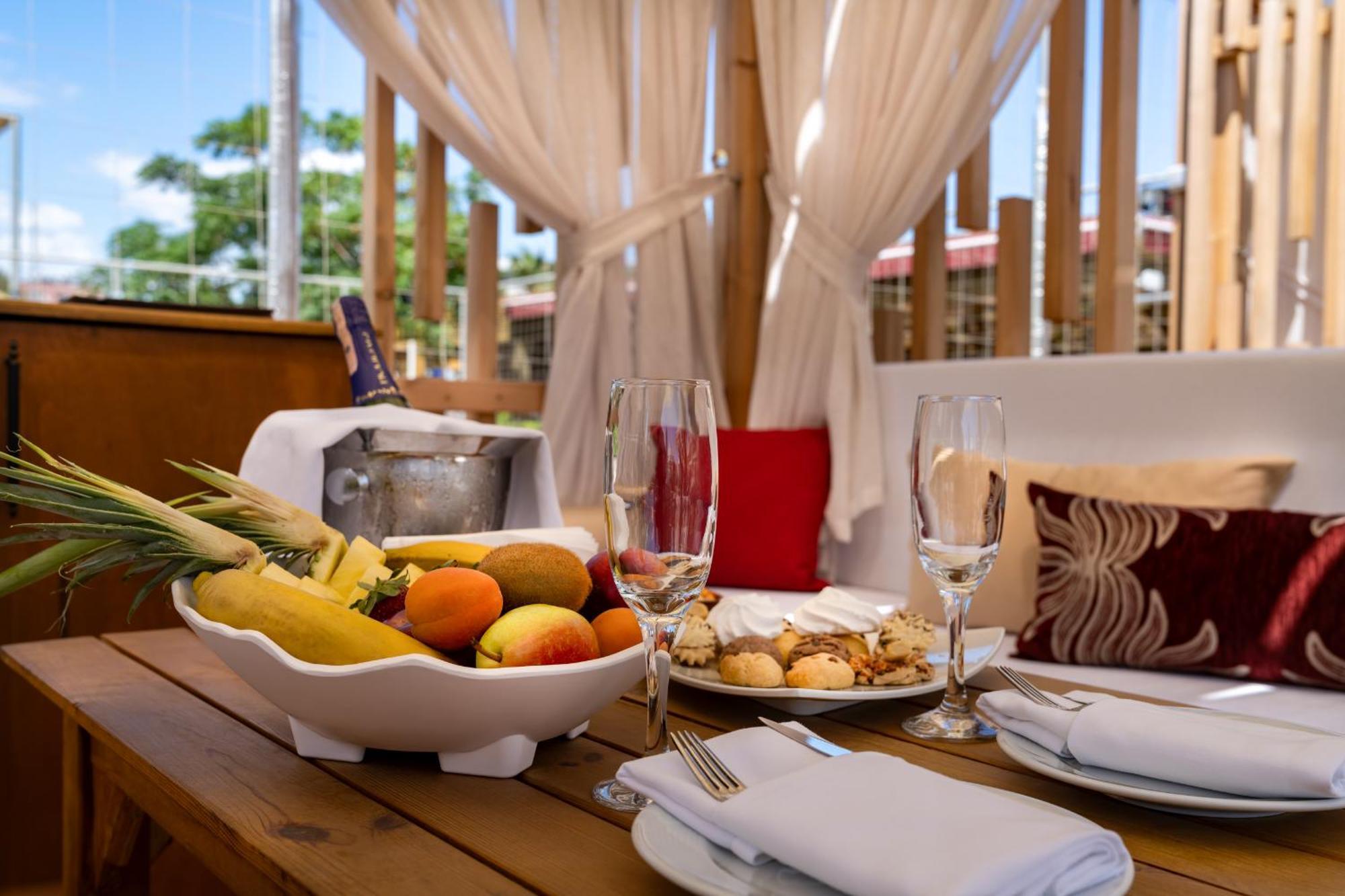 Sentido Trendy Verbena 5* Side