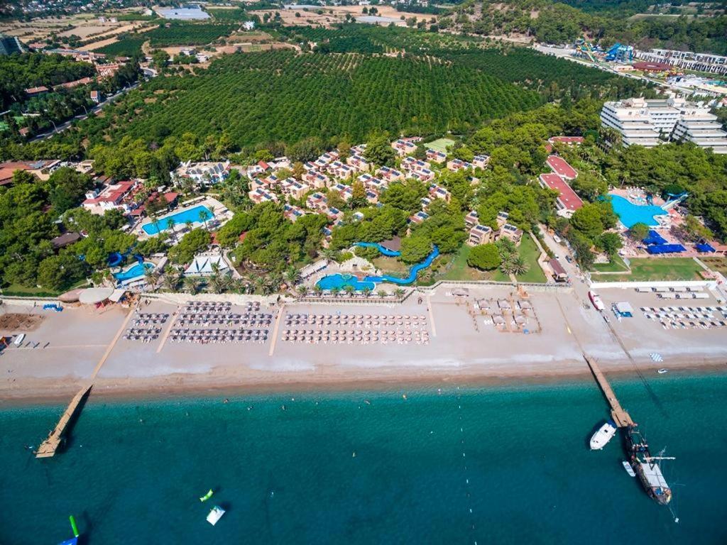 Pirate's Club Resort 5*