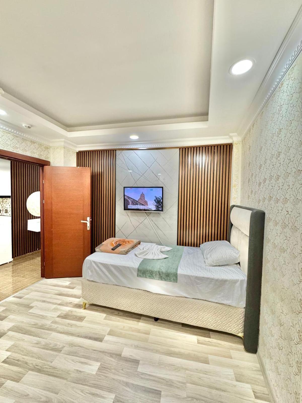 Aparthotel Hagia Sophia *