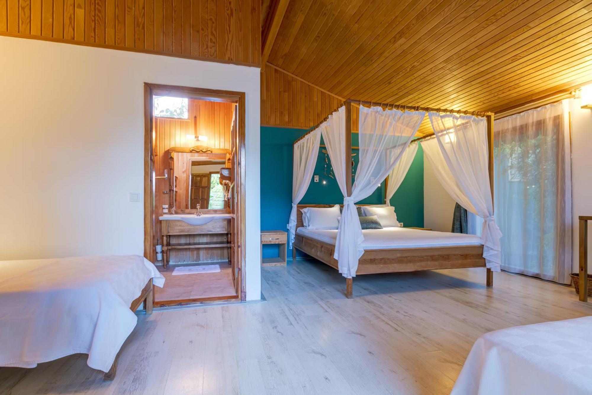Etenna Beach Bungalows Cirali