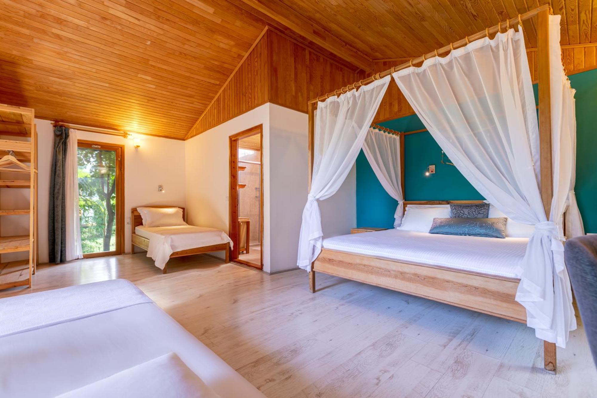 Etenna Beach Bungalows Bed & Breakfast Cirali