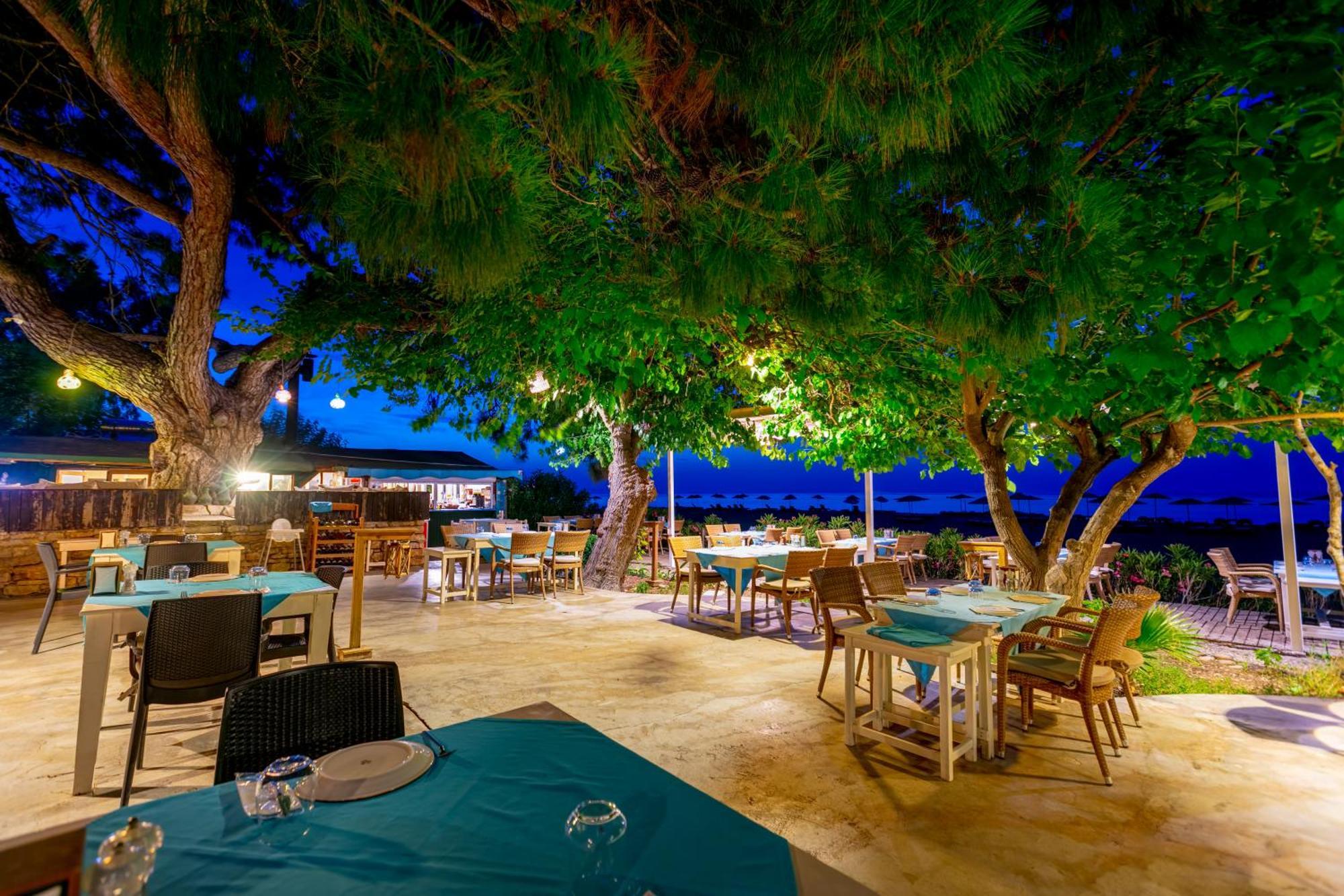 Etenna Beach Bungalows Bed & Breakfast Cirali