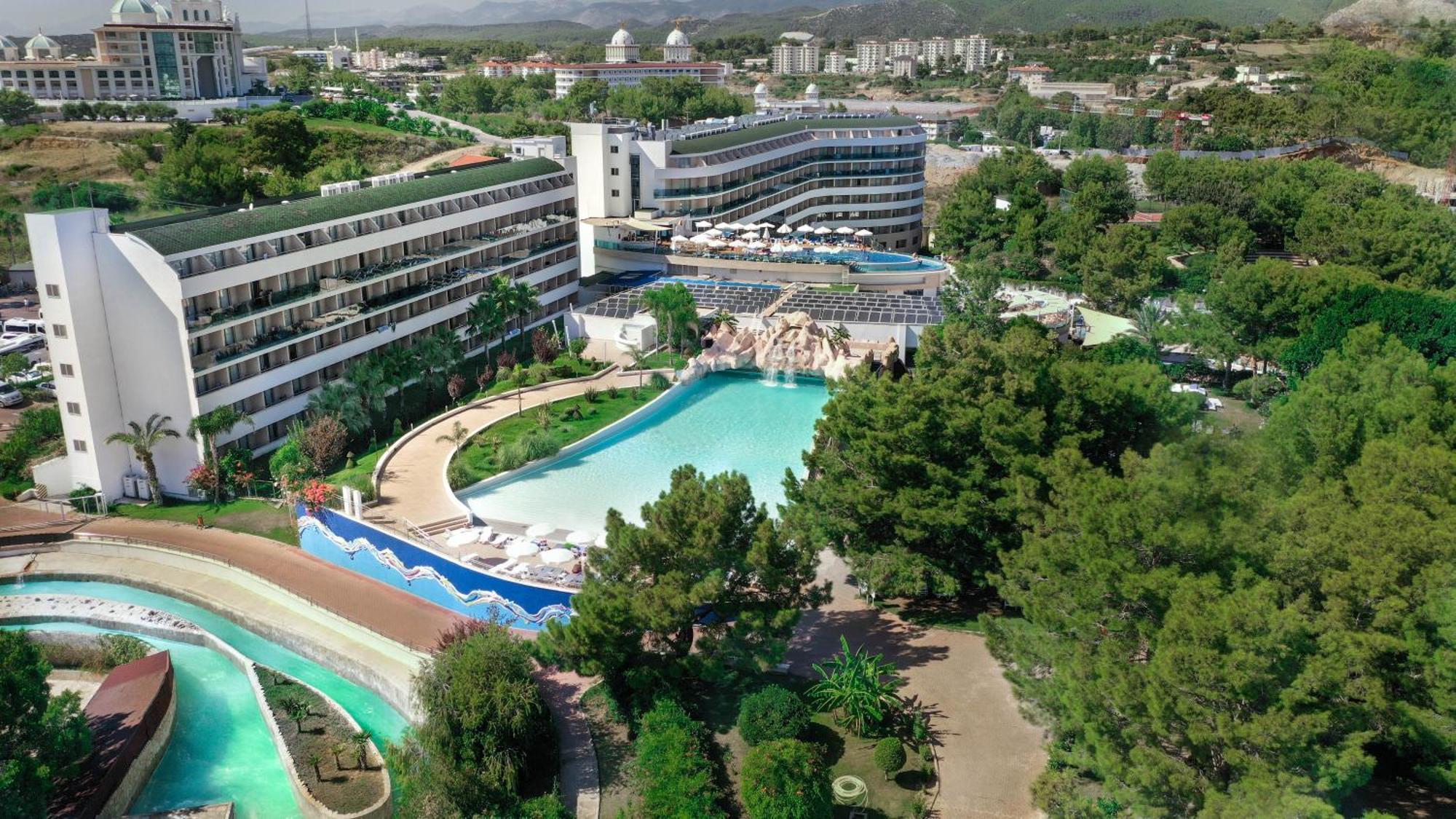 Hotel A Good Life Utopia Family 5*