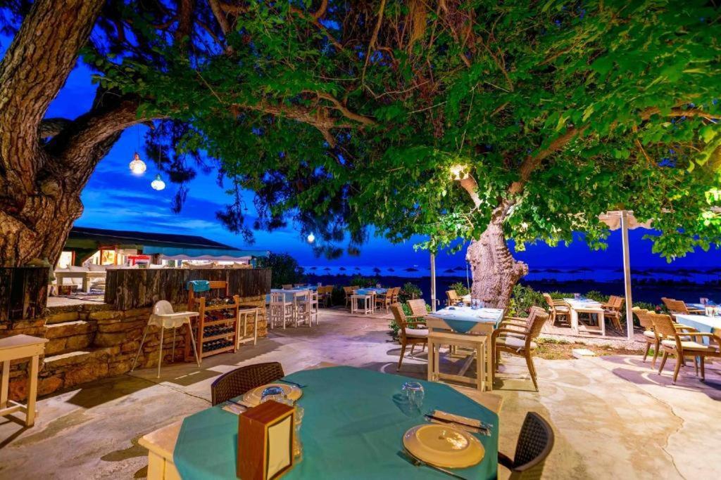 Bed & Breakfast Etenna Beach Bungalows