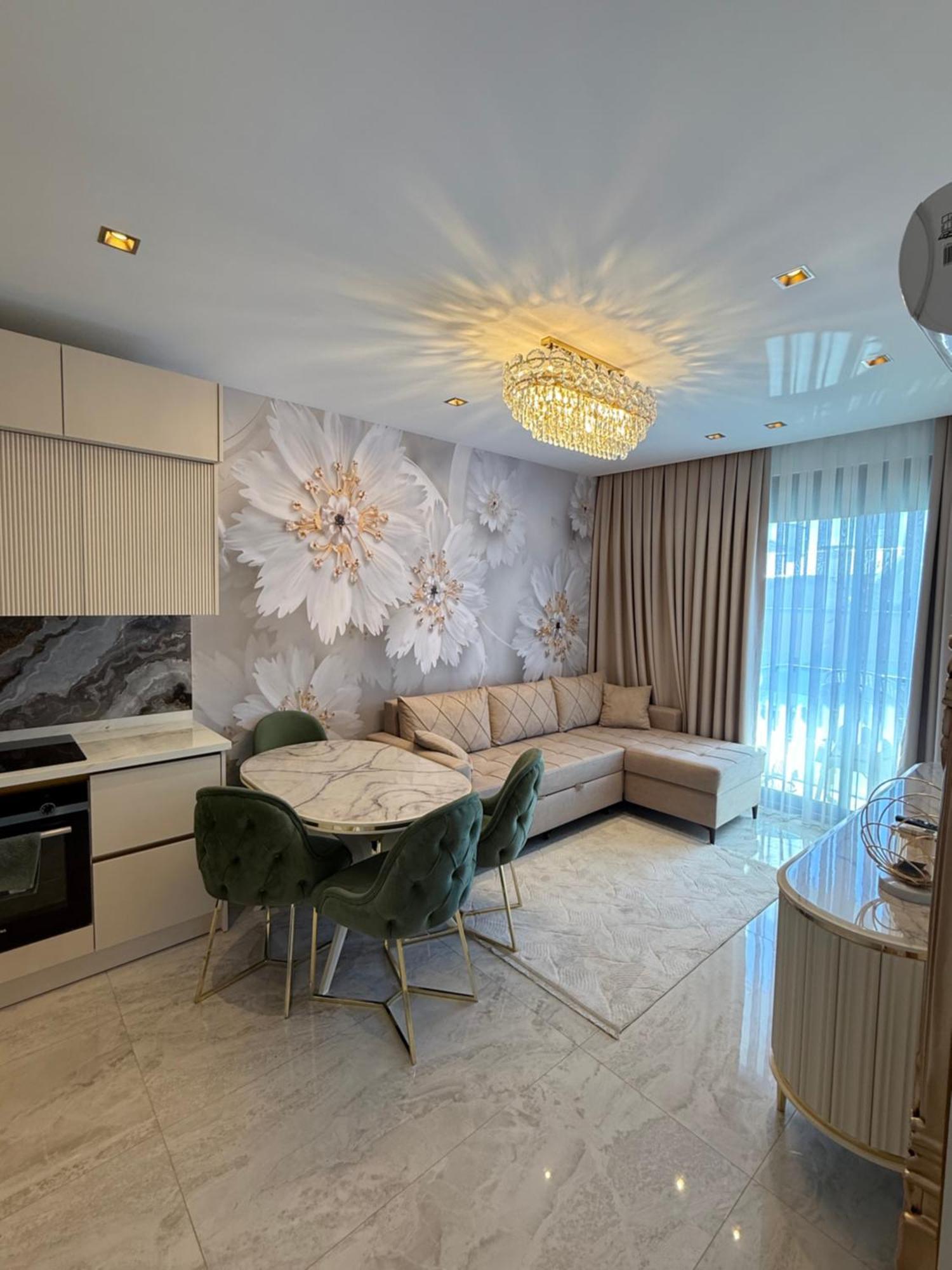 Apartment Legend 36-37