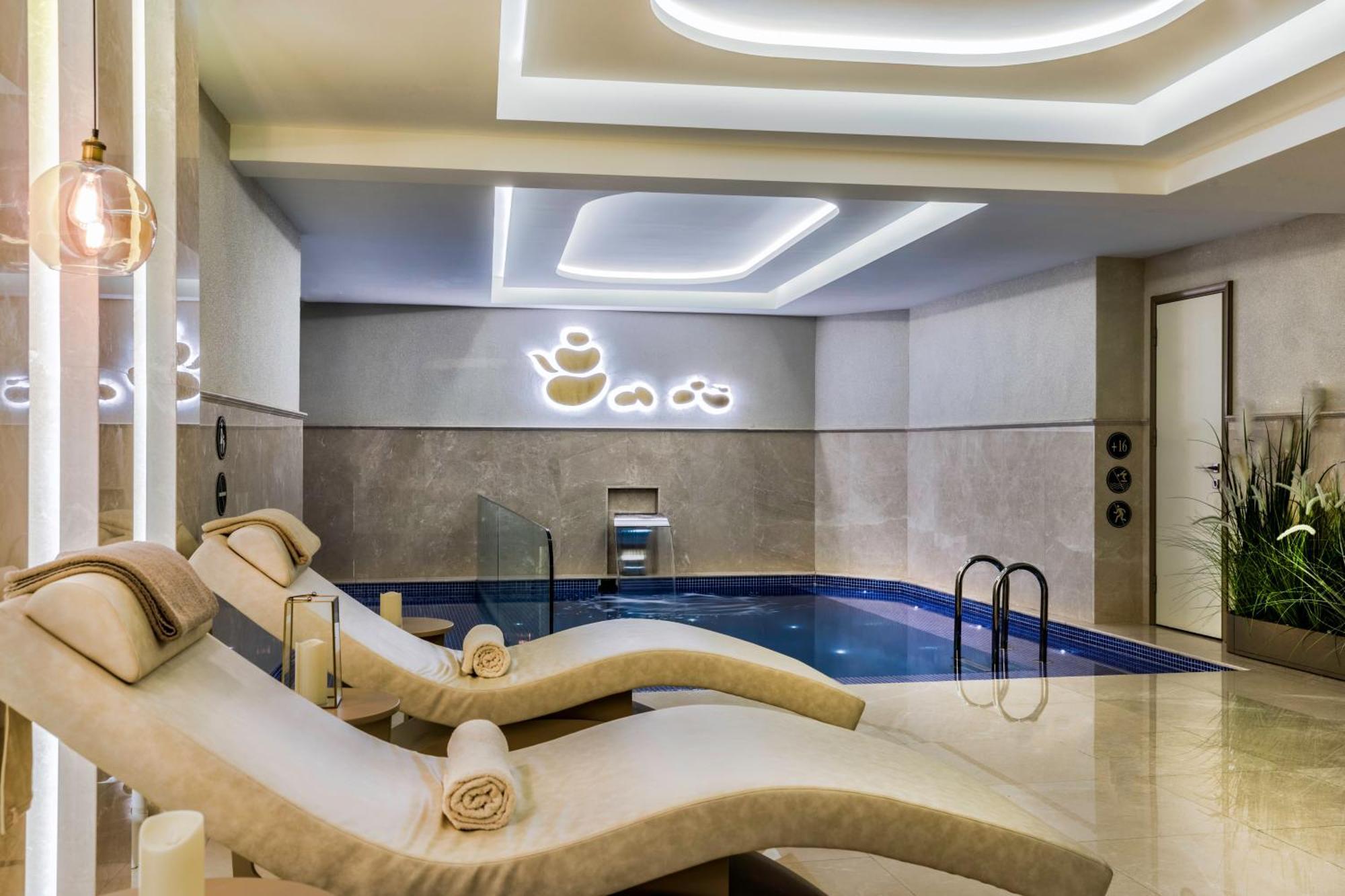 Venera Old 4*