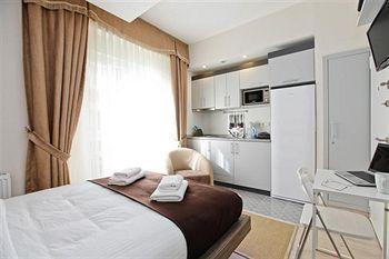 Taksim Premium Hotel
