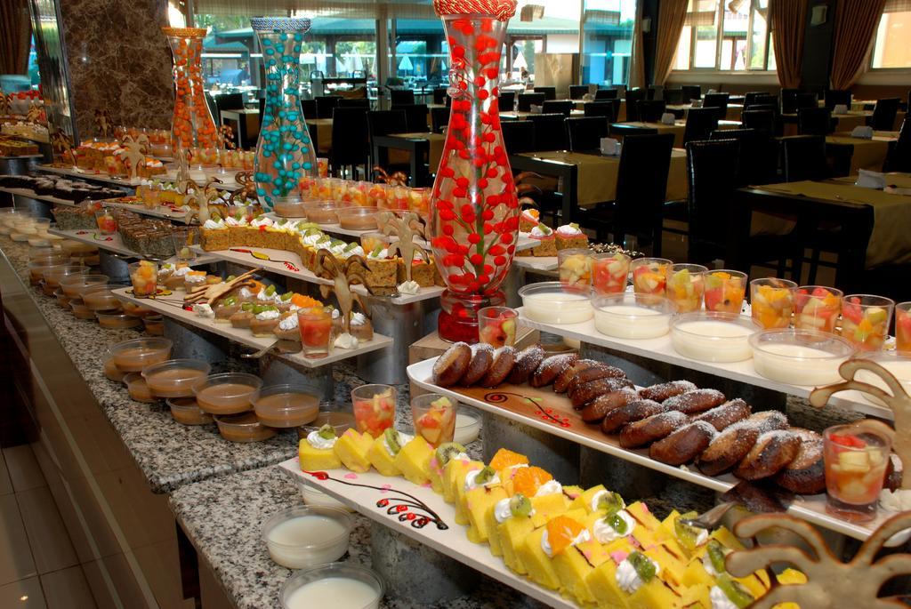 Hotel Maya World 4*