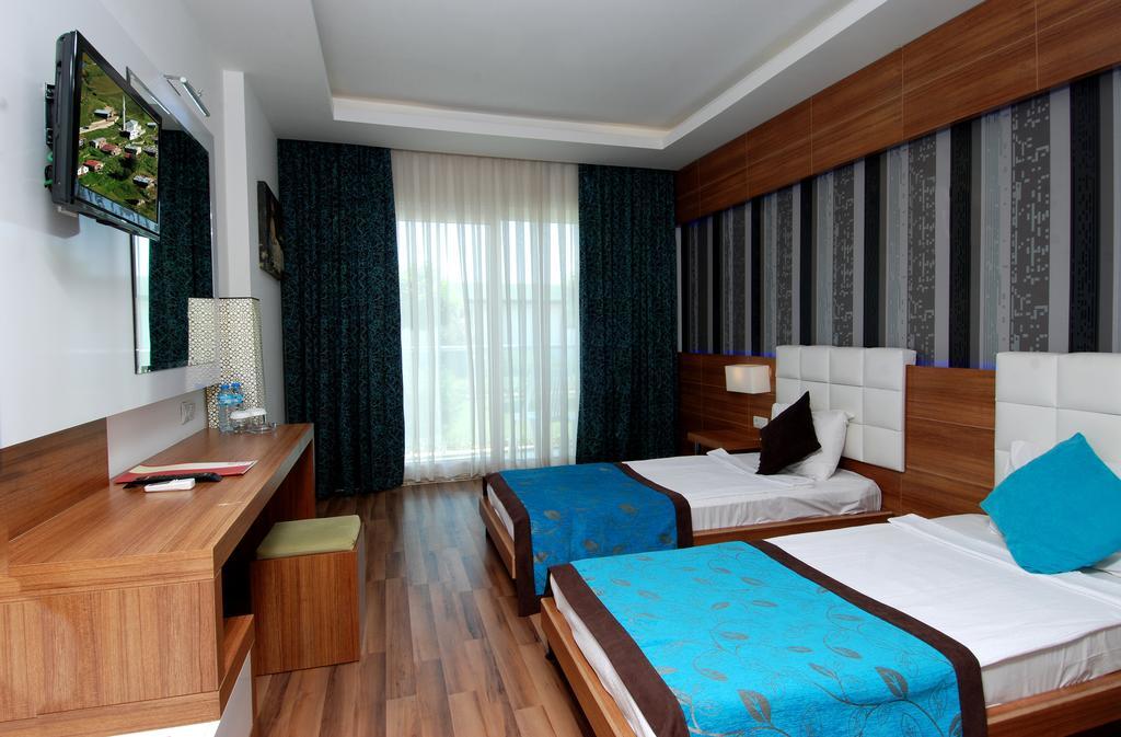 Hotel Maya World