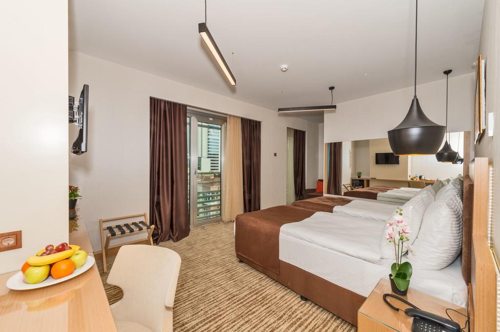 Boursier 1 & 4* Istanbul