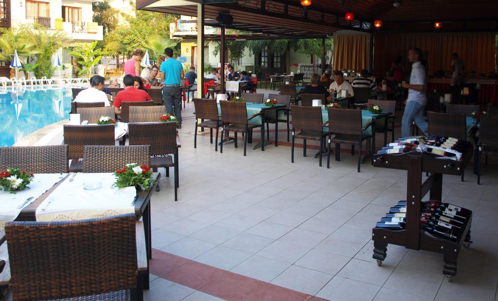 Lemas Aparthotel 3*