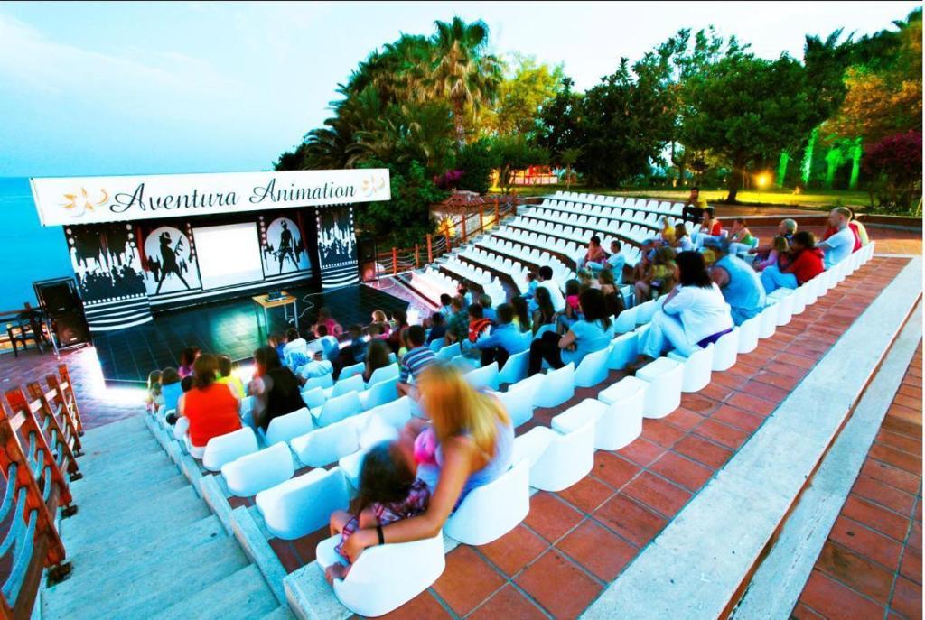 Hotel Aventura Park Okurcalar