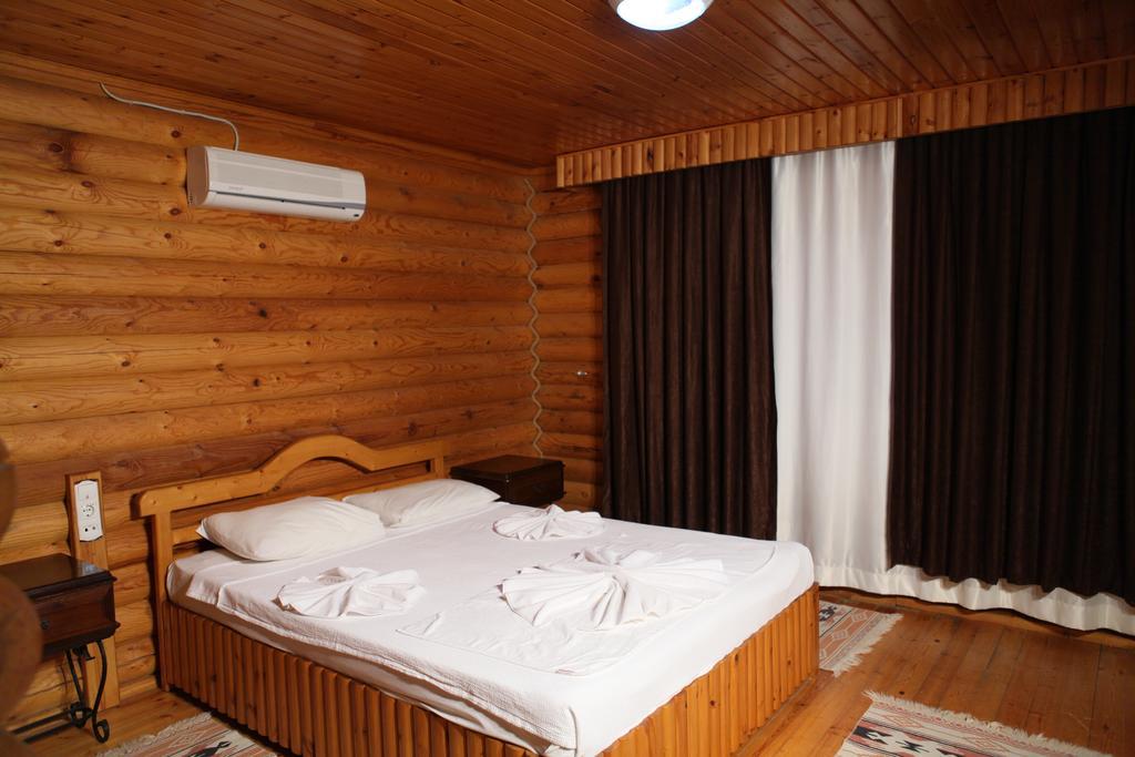 Woodline