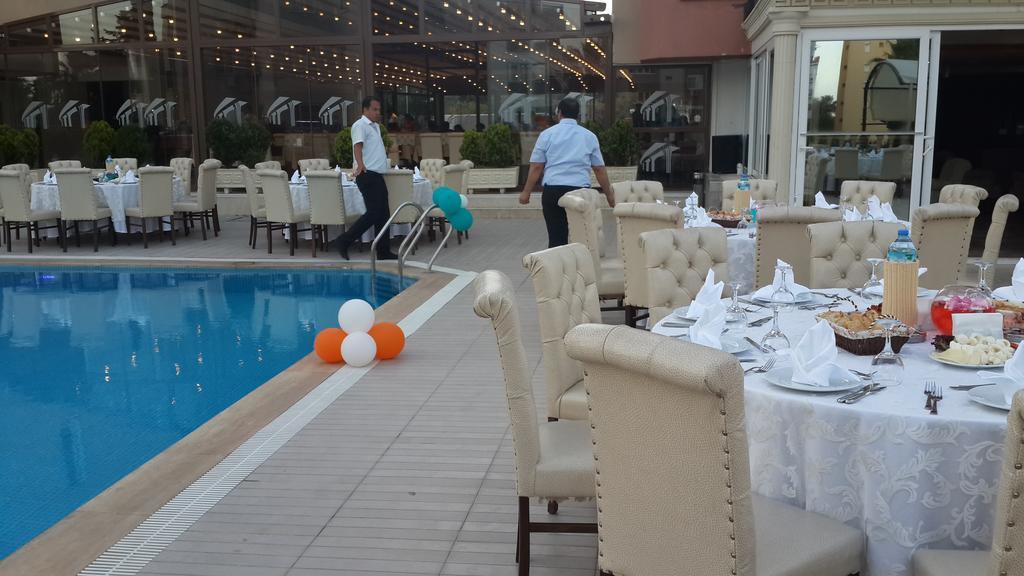 Hotel Lara Hadrianus 3*