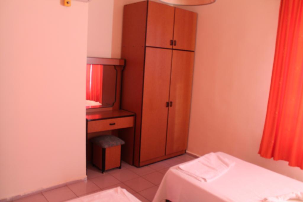 Aparthotel Caprice 2*