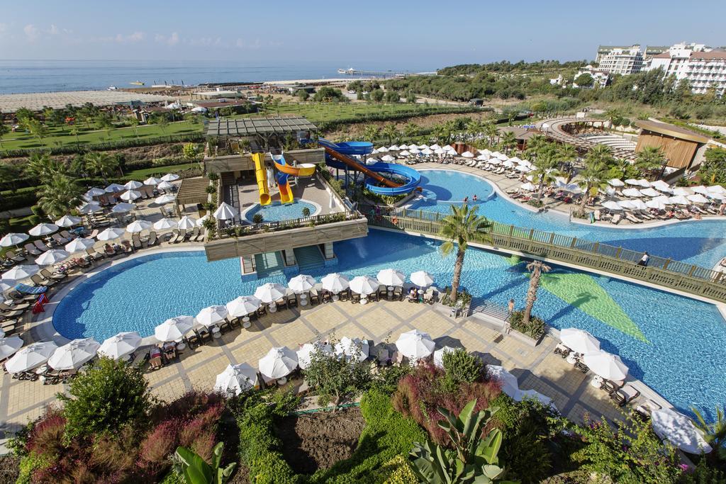 Resort Crystal Palace Luxury & Side