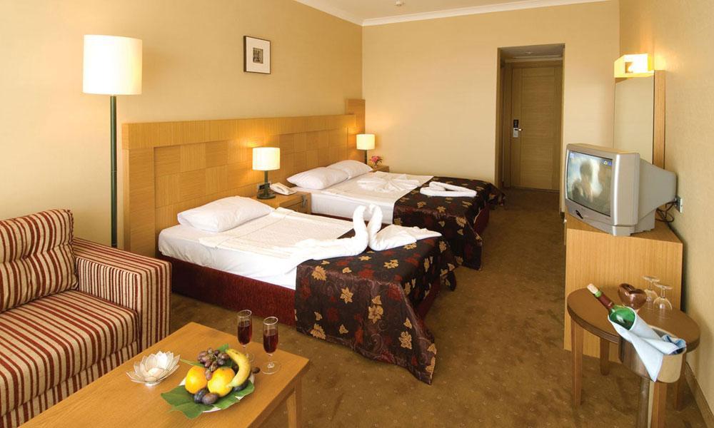 Hotel Aventura Park Okurcalar