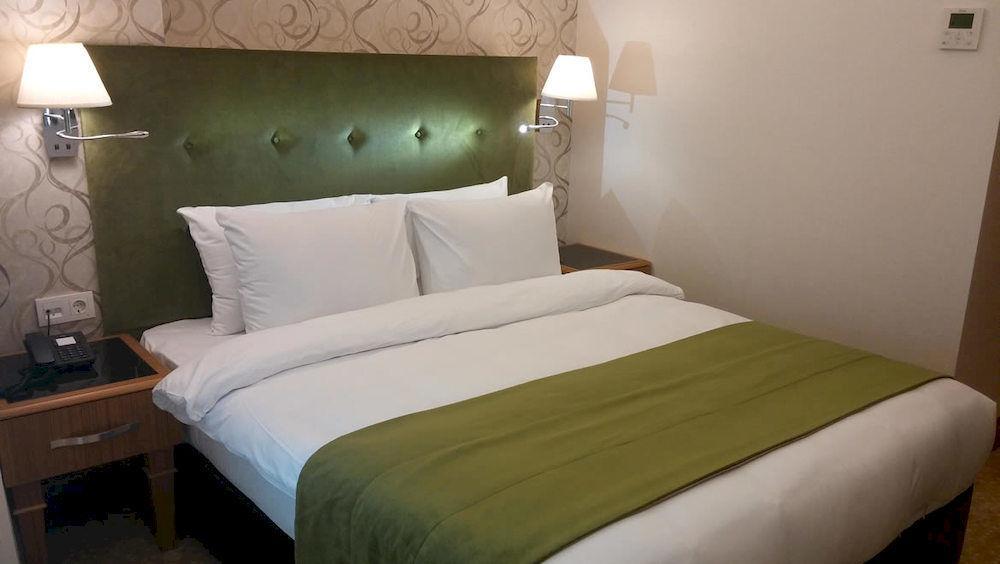 Hotel Bizim
