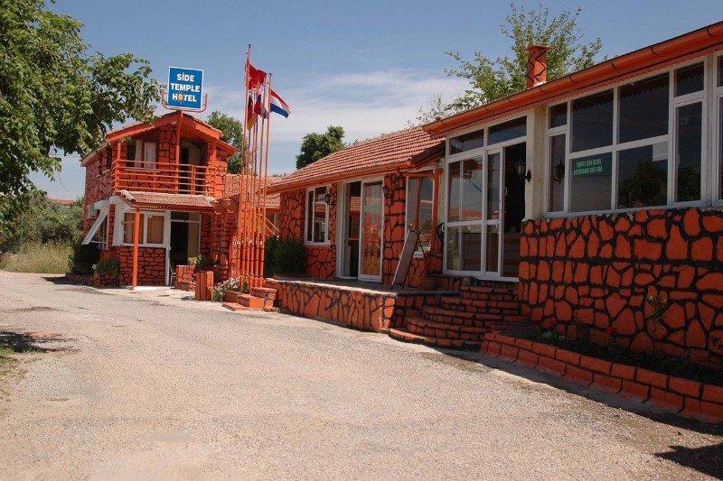 Temple Hotel Side