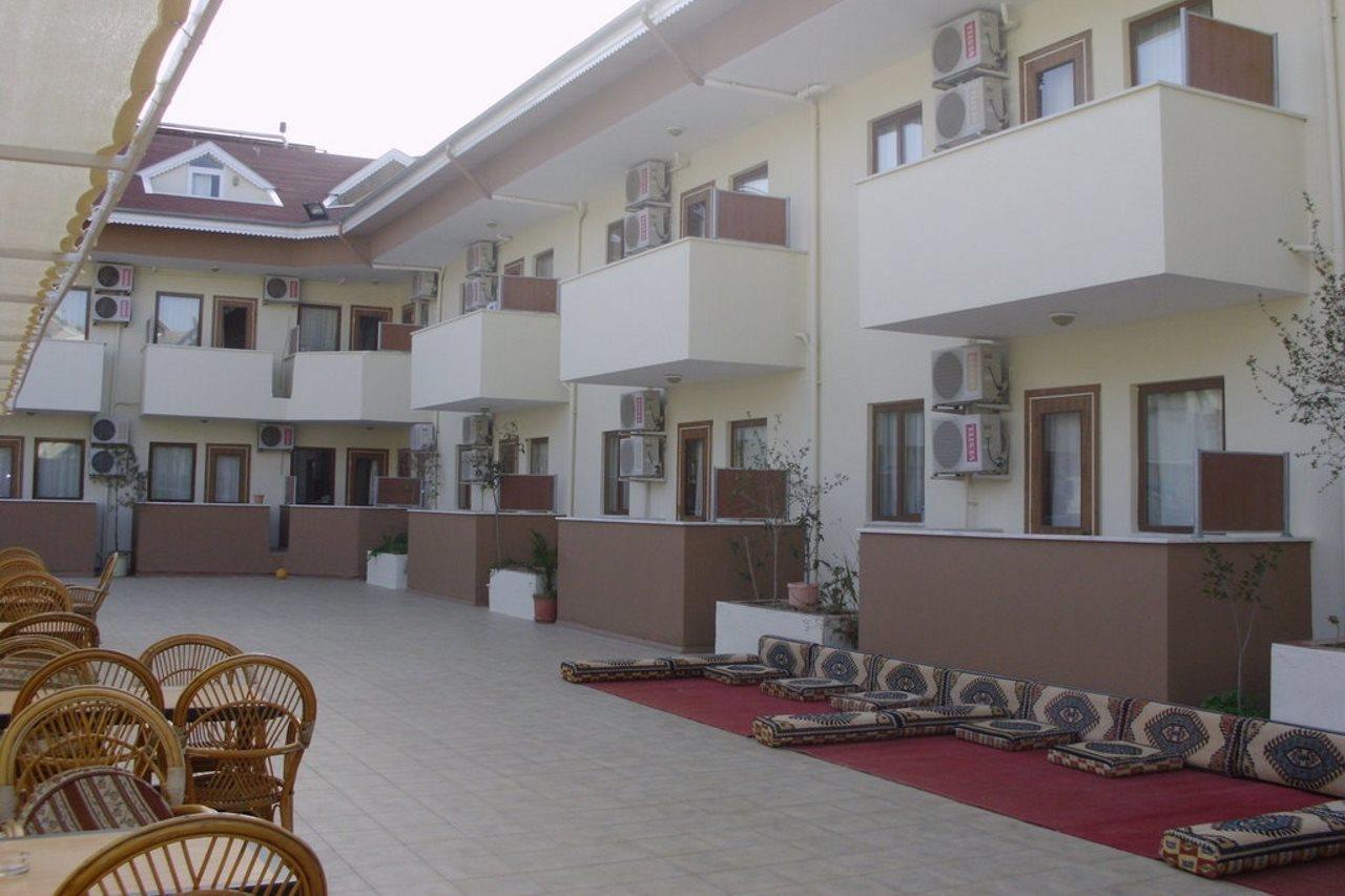 Yesiloez Resort Side