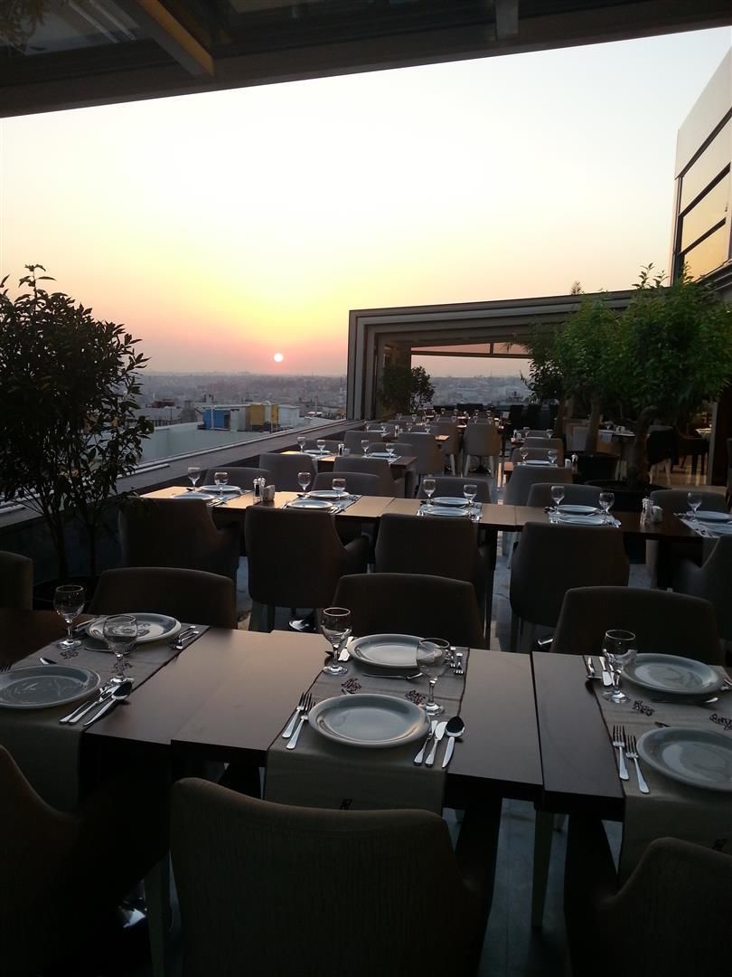 Darkhill Hotel 4*