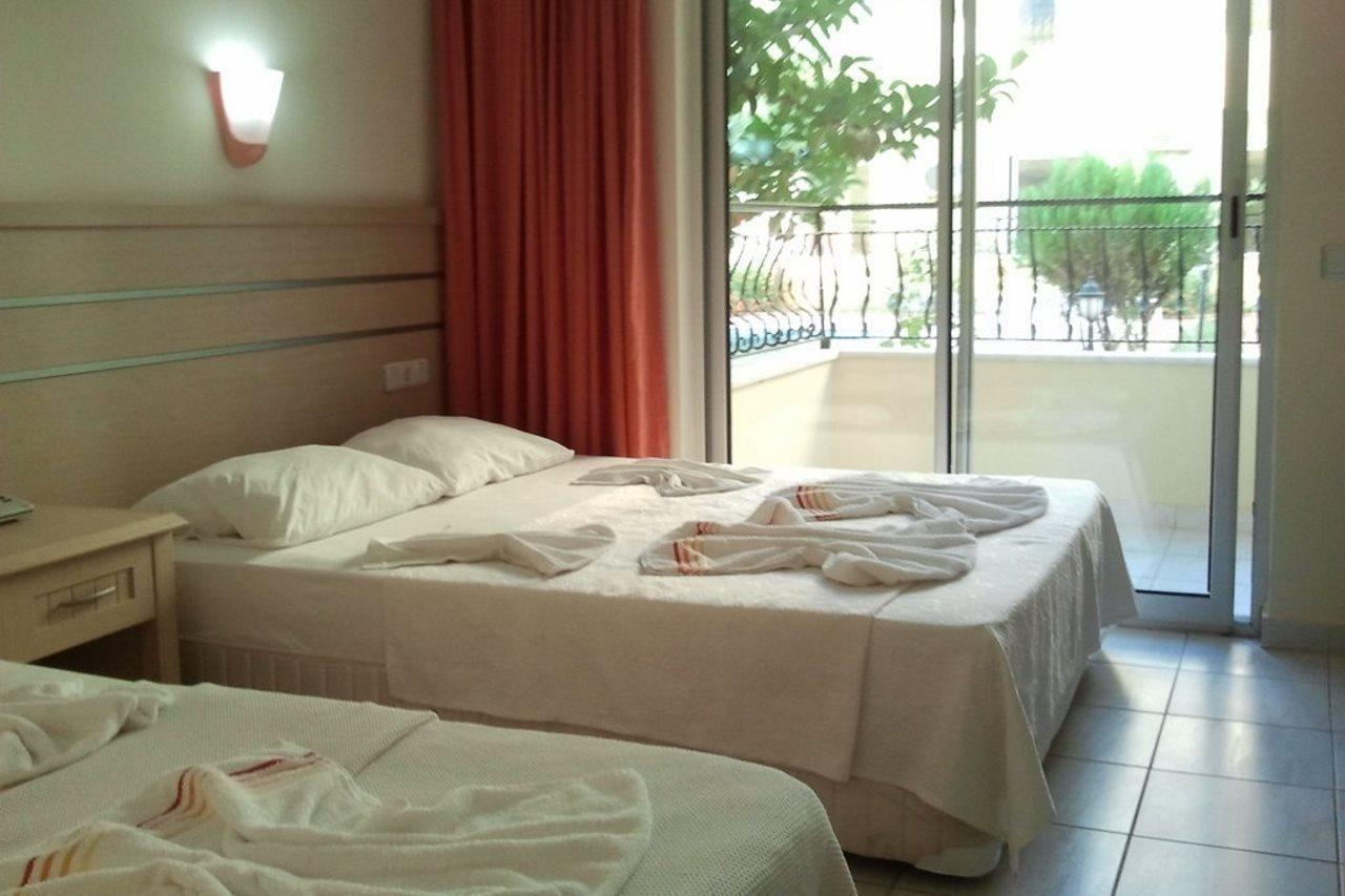 Hotel Summer Rose 3*