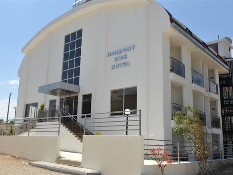 Hotel Harmony