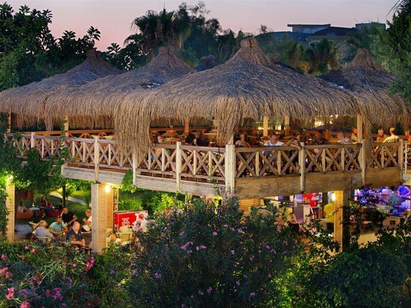 Resort Aska Just In Avsallar