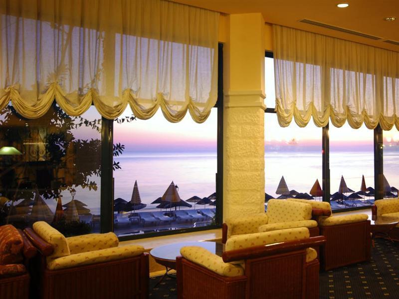 Resort Aska Just In Avsallar