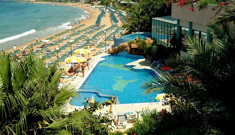 Aska Just In Resort