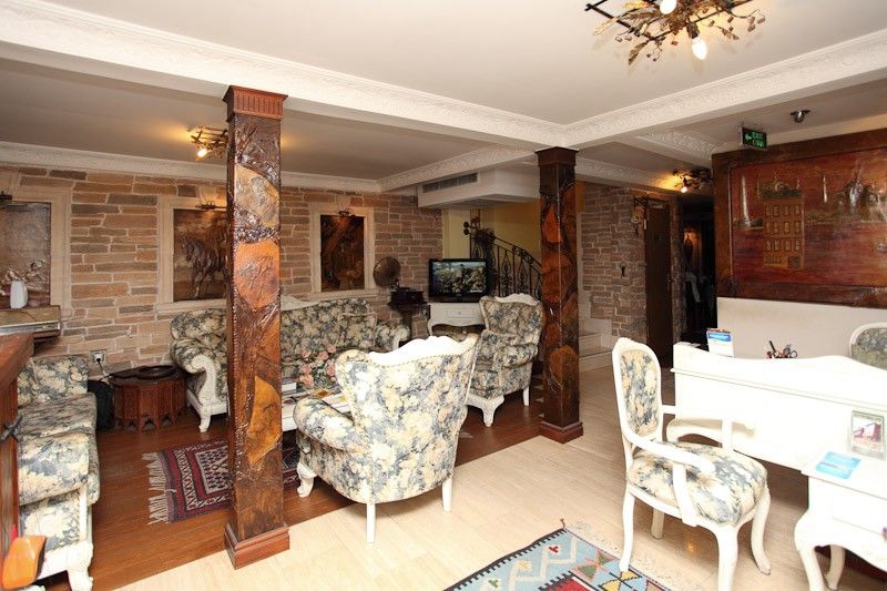 Sphendon Hotel