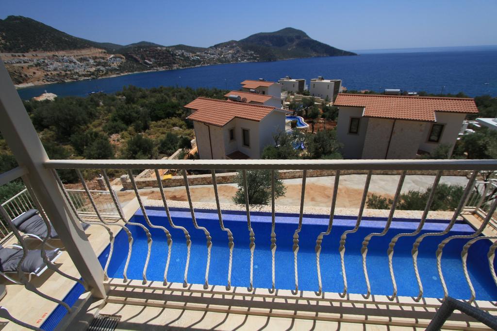 Villa Dionysus
