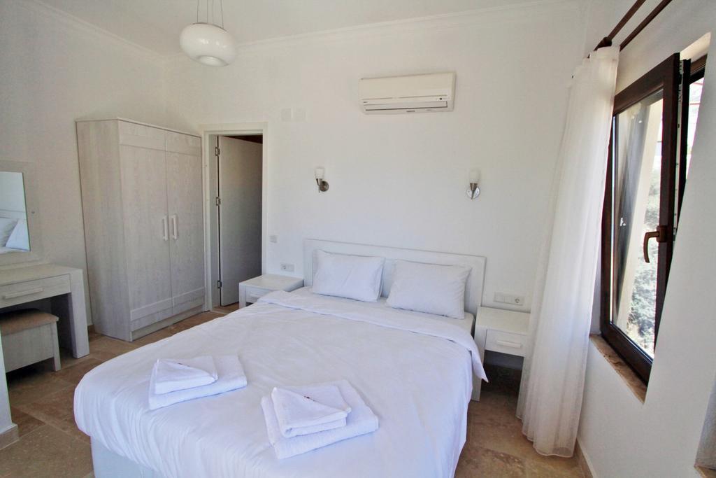 Dionysus * Kalkan
