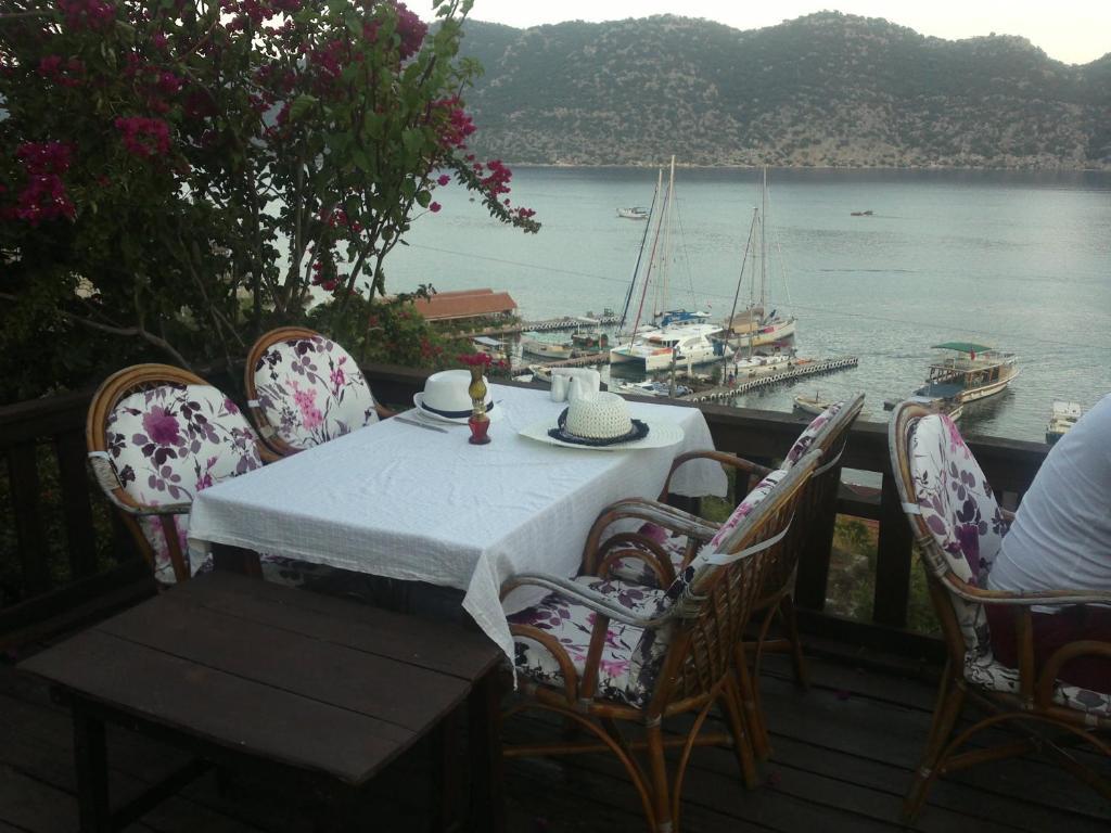 Mehtap Guest house *